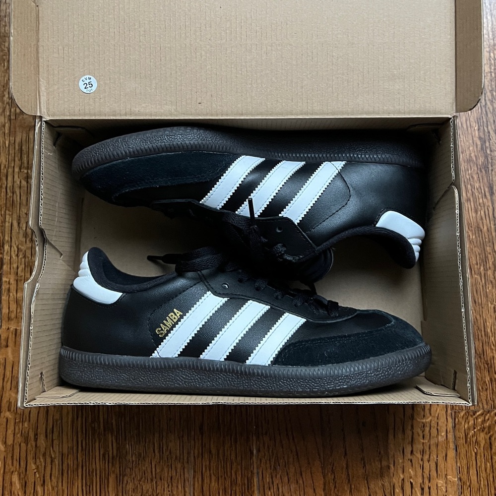Adidas Sambas